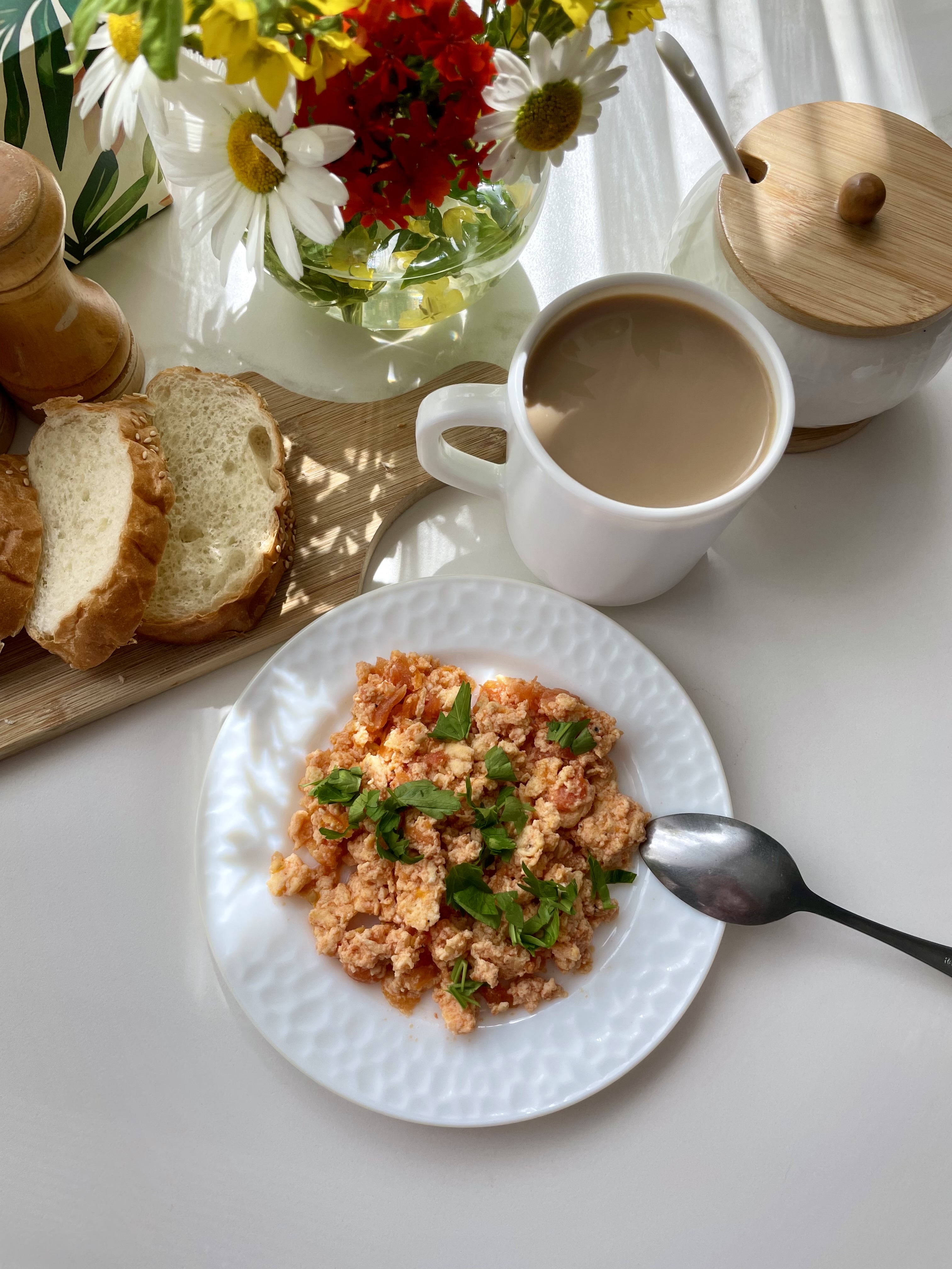 Омлет с томатом