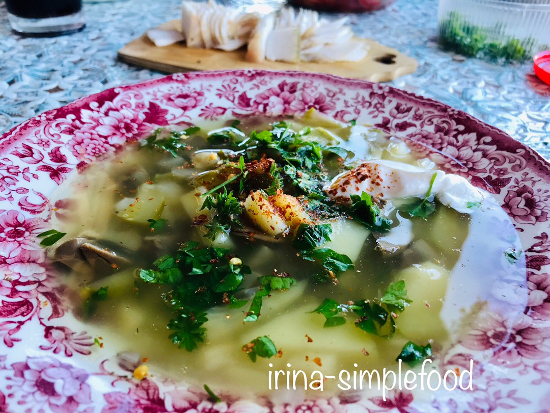 Рассольник с почками перловкой и солеными огурцами рецепт 🍎