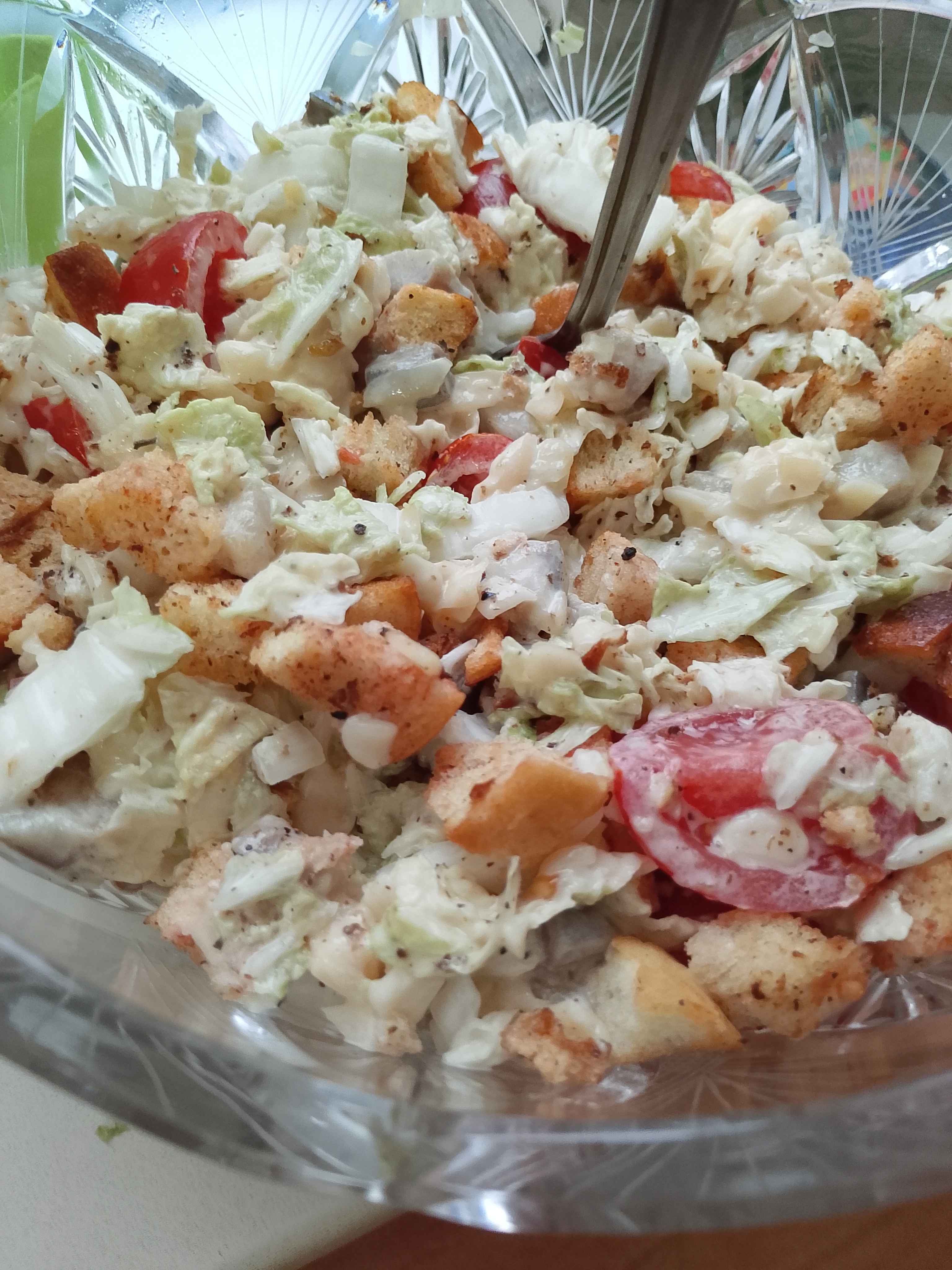 Цезарь с селёдкой на Новогодний стол 2026