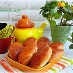 Сдобные пирожки с картошкой и грибами