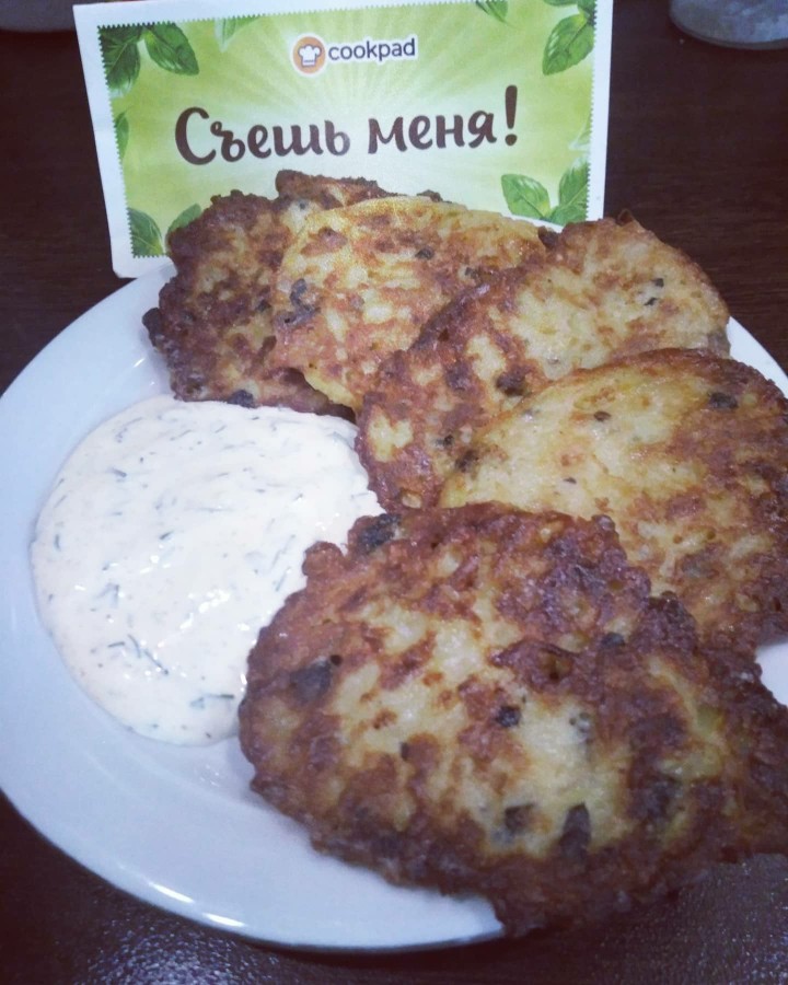 Драники с грибами и сыром