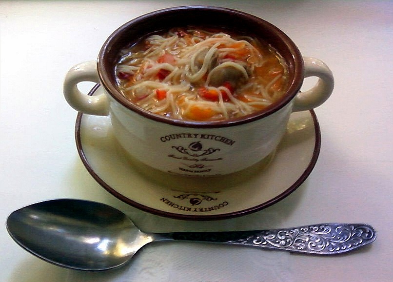 Лёгкий супец с куриными желудочками