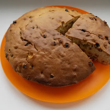 Постный пирог с изюмом