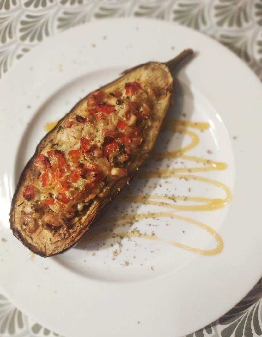Фаршированный баклажан