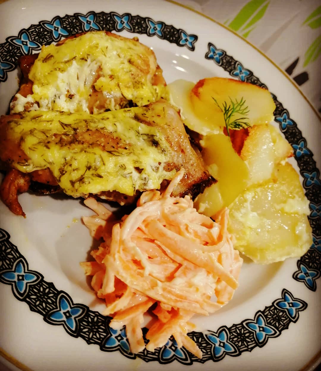 Курочка с чесноком