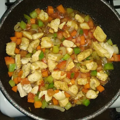 Куриная грудка с овощами