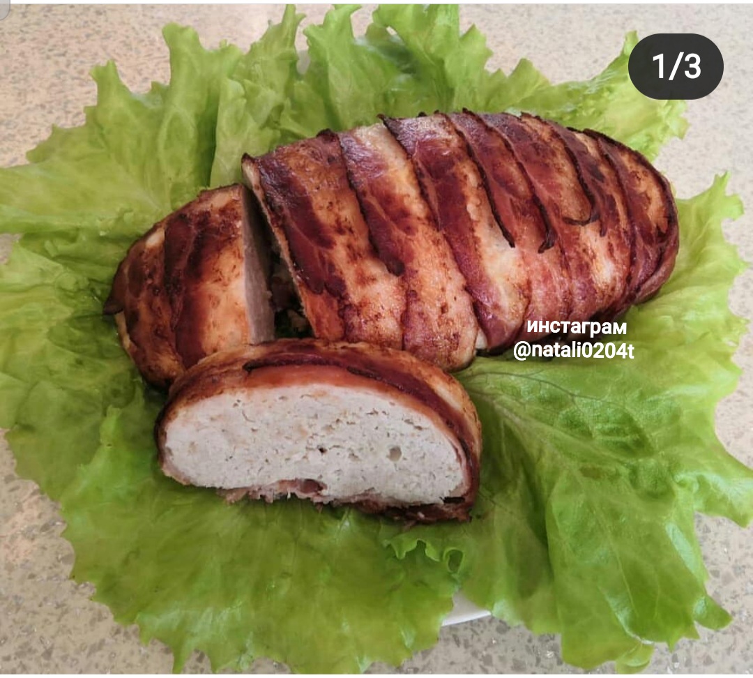 Мясной рулет в беконе