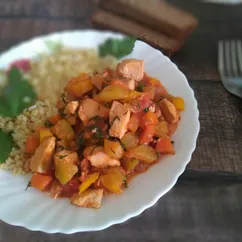 Куриная грудка с овощами и булгуром 🥕🍅🌶️