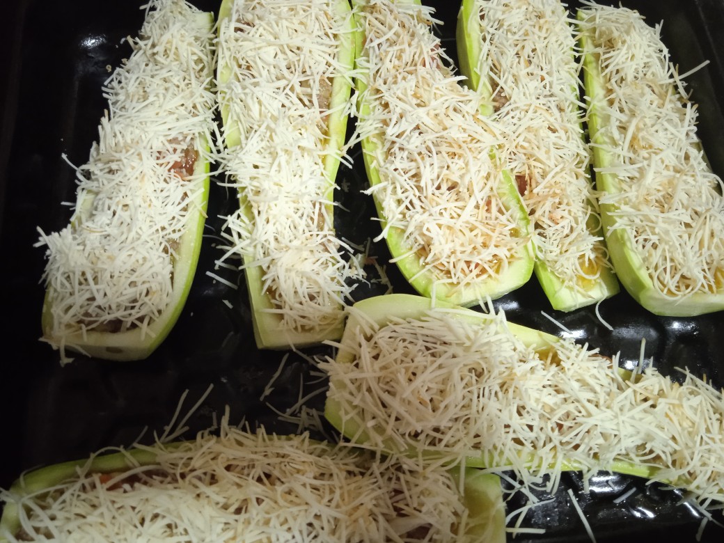 Кабачки с начинкой