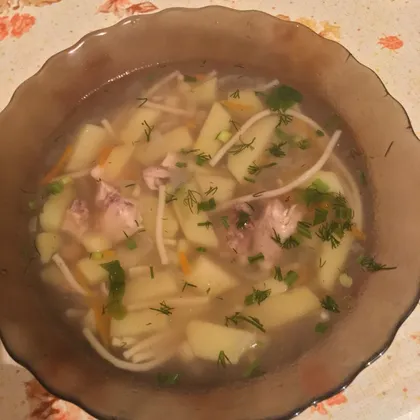Куриный суп лапша
