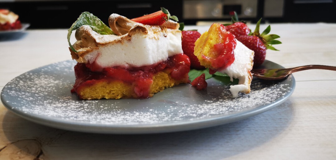 Пирог с клубникой. Обалденное сочетание вкусов