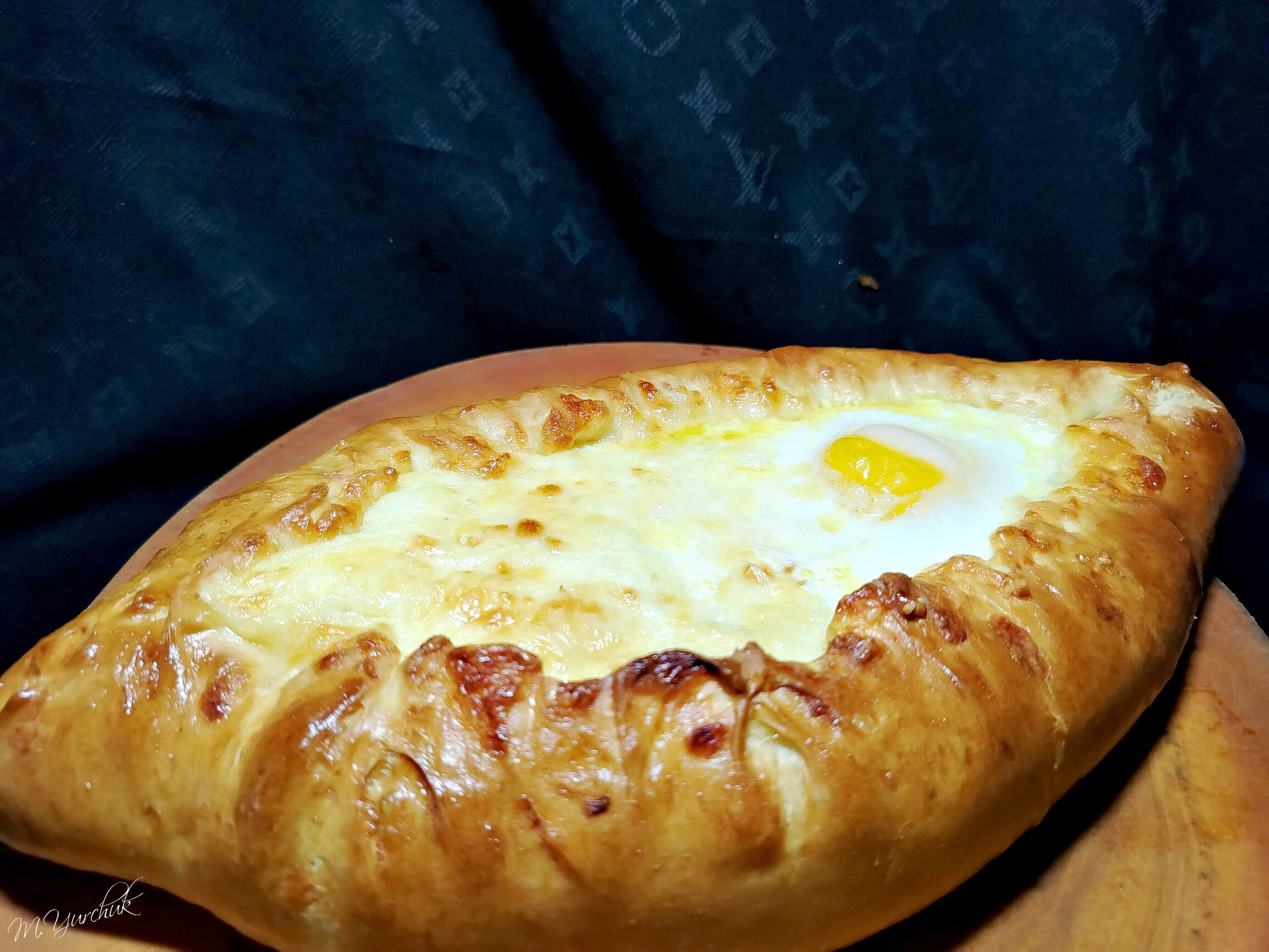 Хачапури по-аджарски
