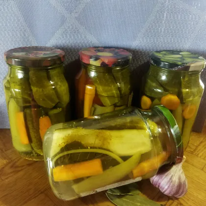 Маринованные огурцы медовые