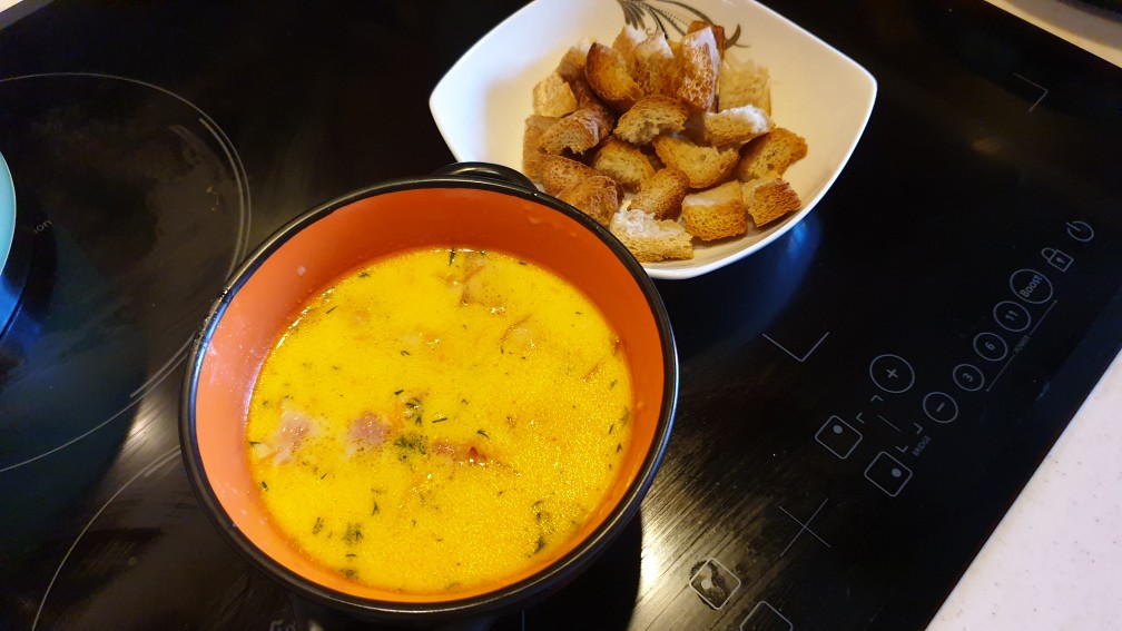 Суп гороховый с сыром и сливками