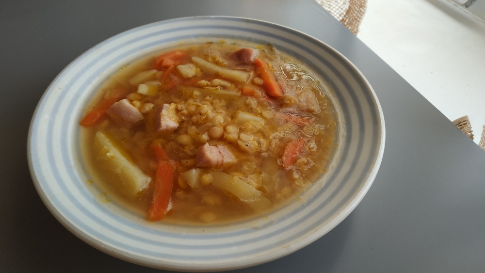 Гороховый суп с копченостями