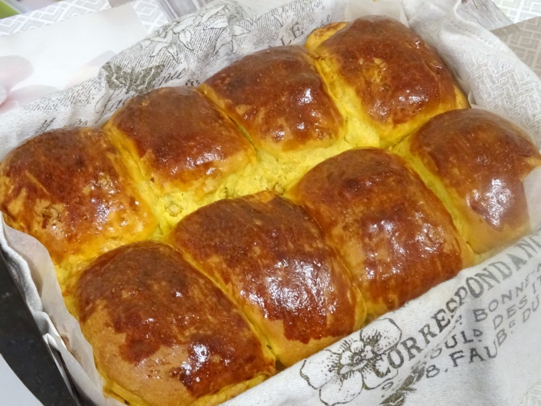 Булочки тыквенные с курагой и грецким орехом