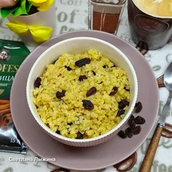 Каша из булгура с изюмом