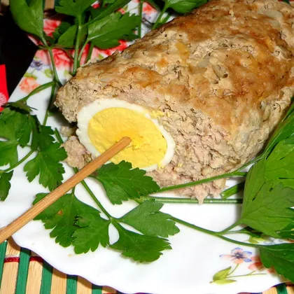 Люля - кебаб с целым яйцом