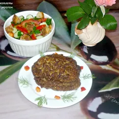 Печеночные котлеты с кабачком и укропом