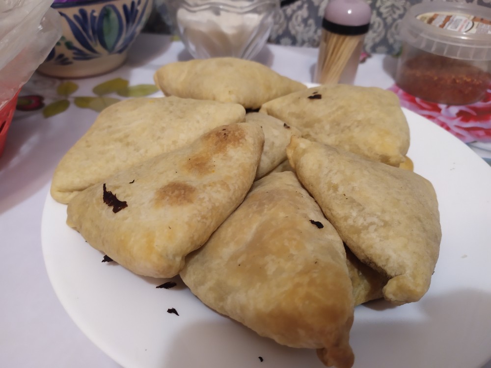 Самса с куриным фаршем