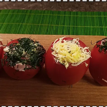 Вкусная холодная закуска 'Салат в помидоре' // Фаршированный помидор // Рецепт закуски