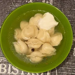 Пельмени 🥟 с бульоном