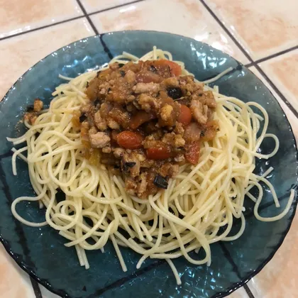 Спагетти с соусом а-ля «Болоньезе»