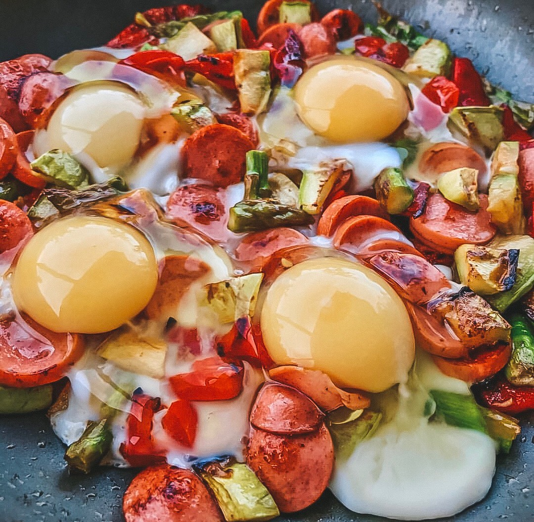 Мужской завтрак: яичница со спаржей и овощами гриль рецепт с фото пошаговый  от Надежда 🌳 - Овкусе.ру