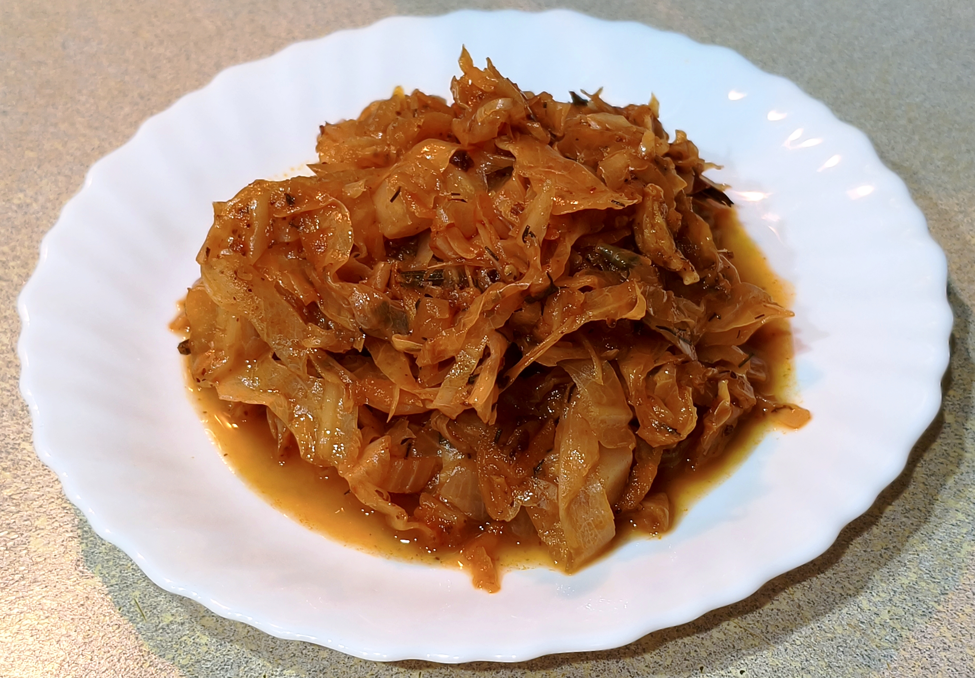 Капуста тушеная