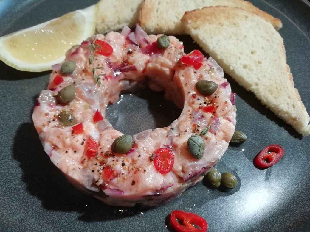 Тартар из лосося 👌🏻😋