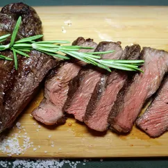 Стейк стриплойн обратной обжарки (revers sear steak)