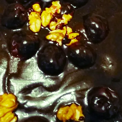 Вишнево-шоколадный торт