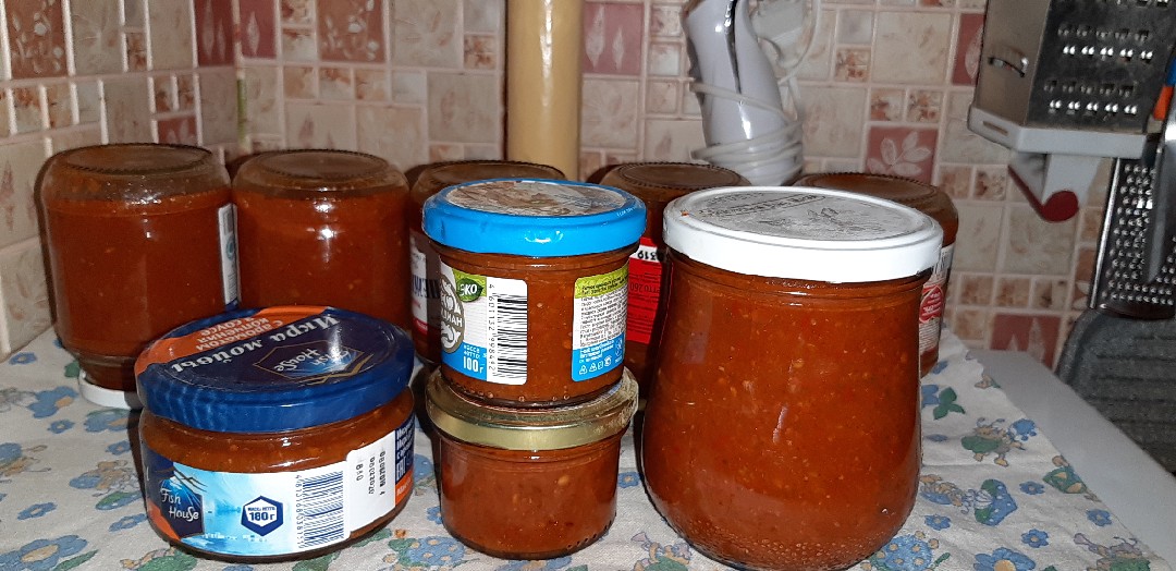 Аджика с кинзой