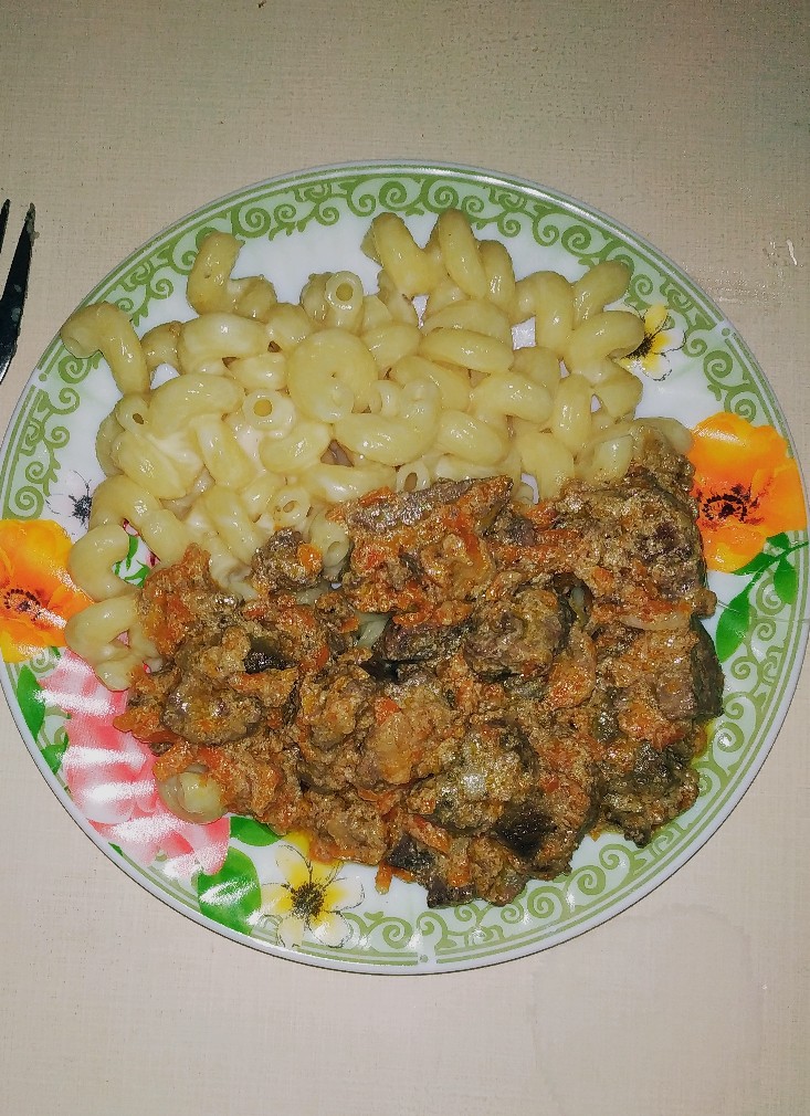 Печень в сметанном соусе