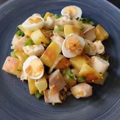 Салат с копчёной щукой