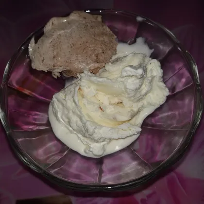 Домашнее мороженое, сливочное и шоколадное