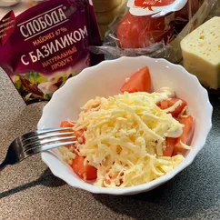 ПП закуска из помидоров с сыром🍅🧀