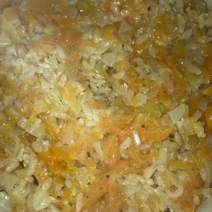Рис с луком и морковью на гарнир