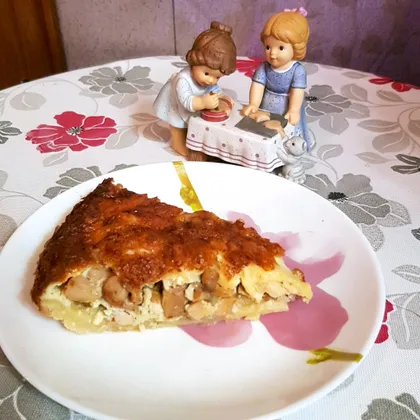 Лоранский пирог с курицей и грибам