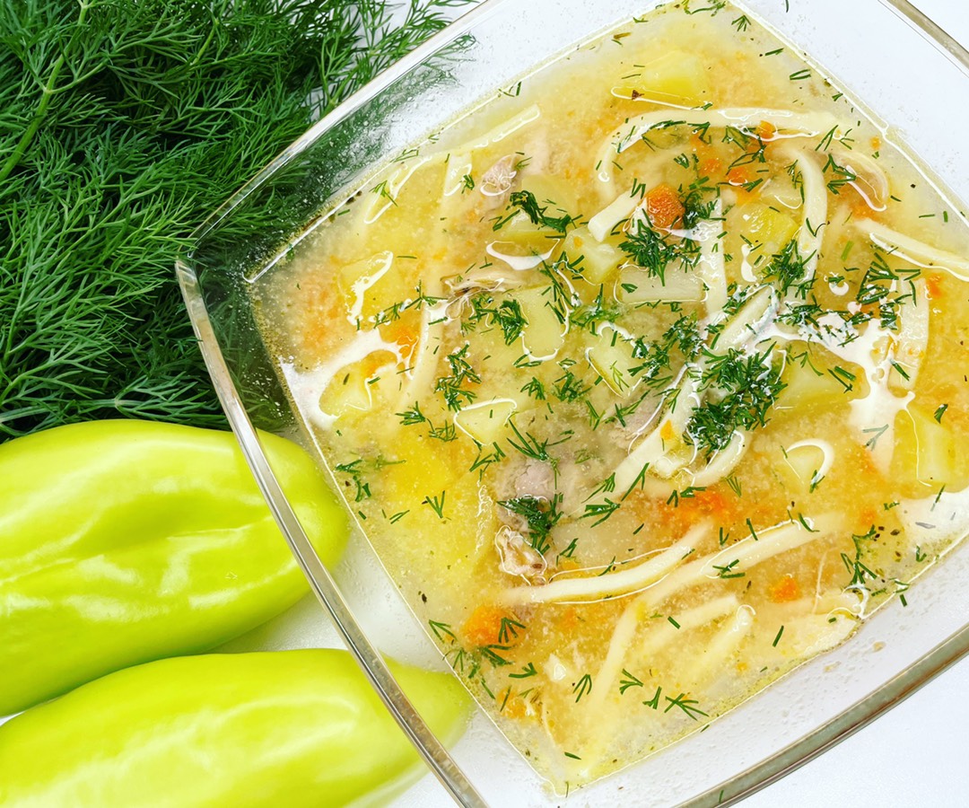 Горячий суп с куриными потрошками и пшеном - время вкусно согреваться | HandMadeRu | Дзен