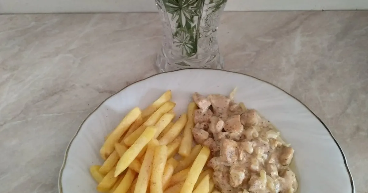 Курица с картошкой фри в одной сковороде - рецепт автора irina lysova