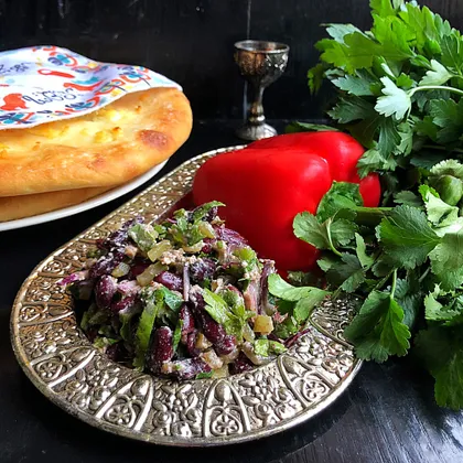 Салат-закуска с грузинским характером