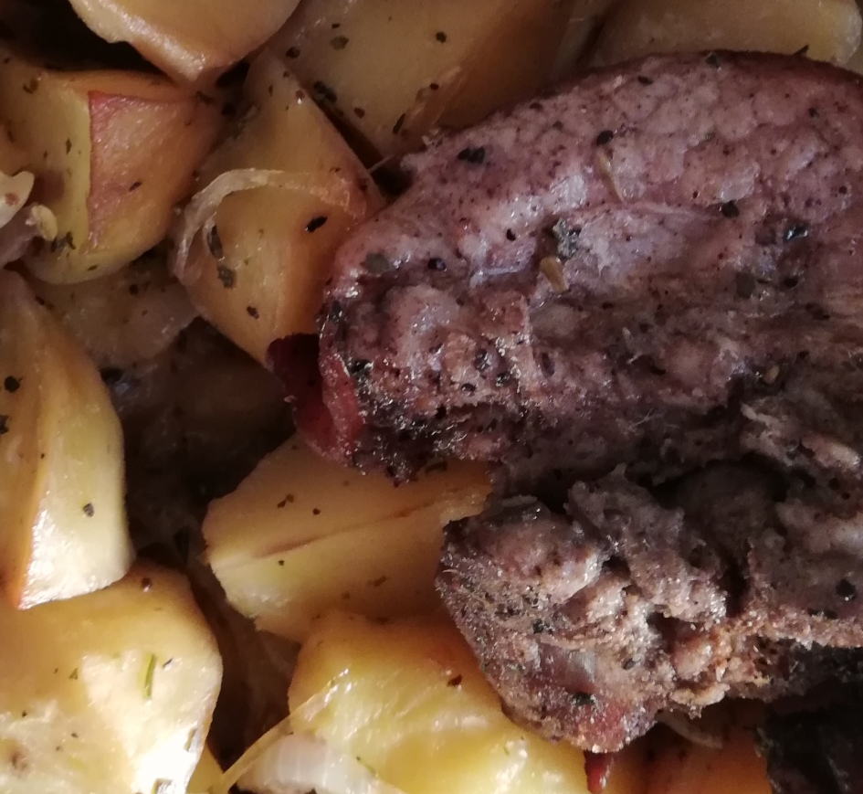 15 вкуснейших рецептов свинины с картошкой в духовке