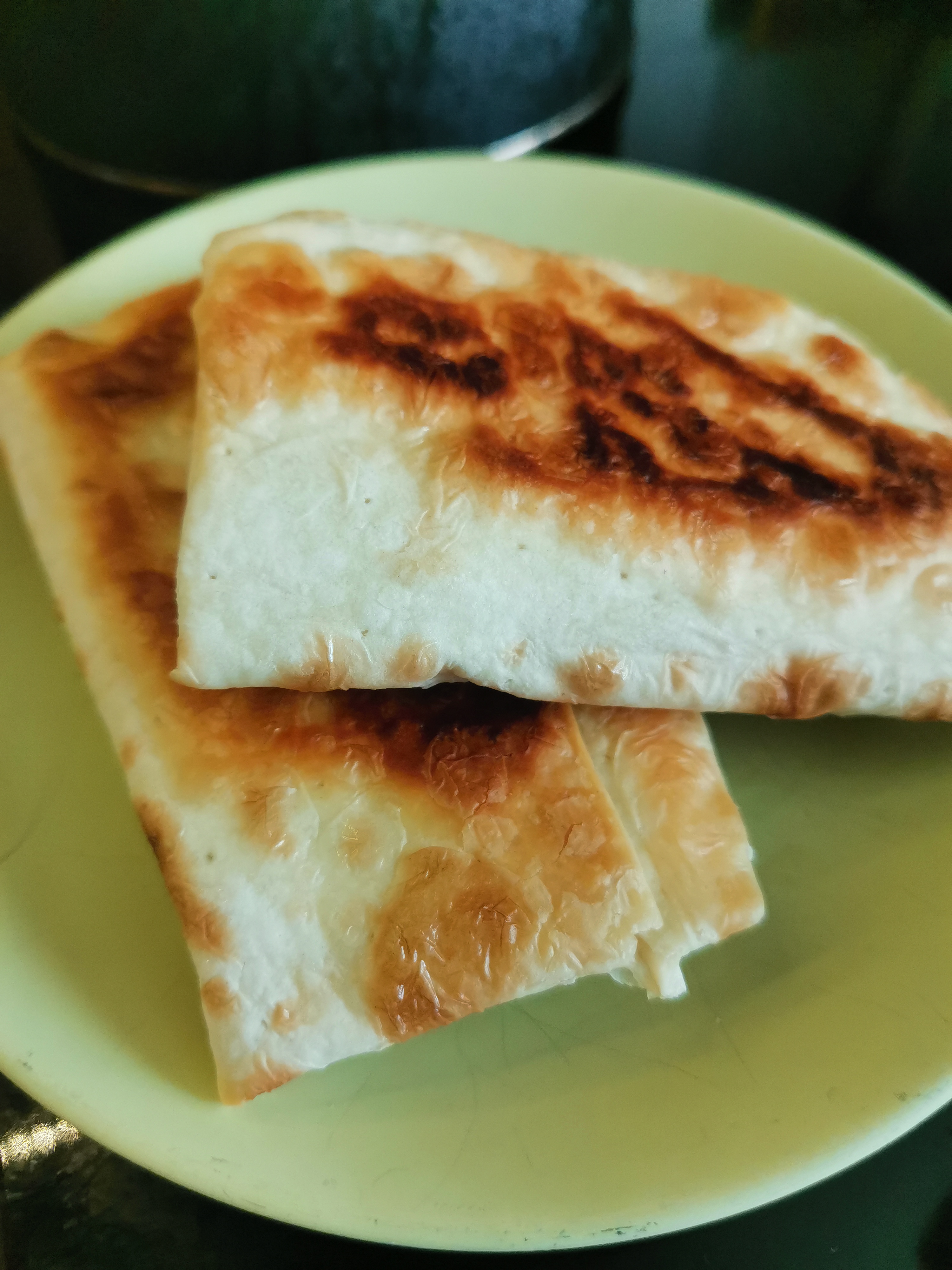 Быстрые пирожки с творогом и зеленью