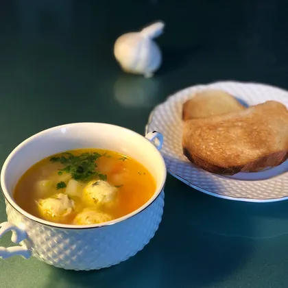 Суп с сырными шариками