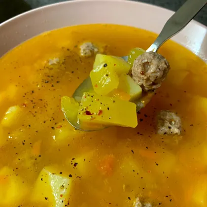 Кабачковый суп с фрикадельками