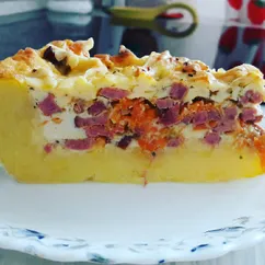 Картофельный киш с ветчиной и сыром