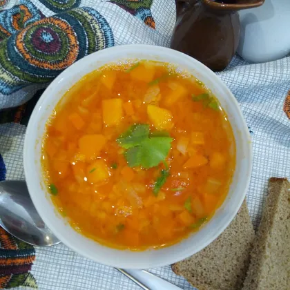 Суп из чечевицы с тыквой