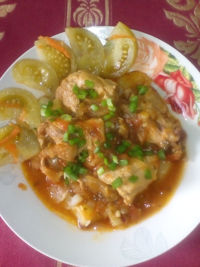 Курочка в томате