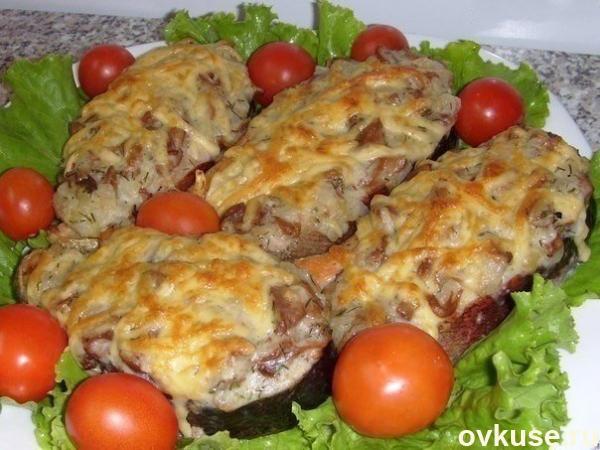 Форель под грибным соусом